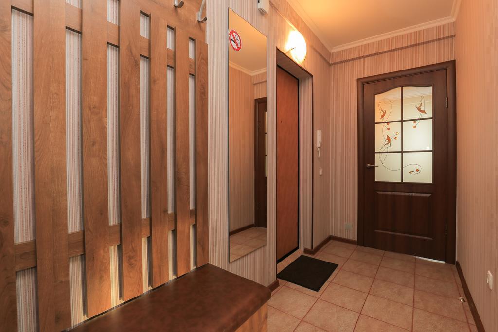 Apartment On Obolonskiy Prospect 12 Kiew Exterior foto