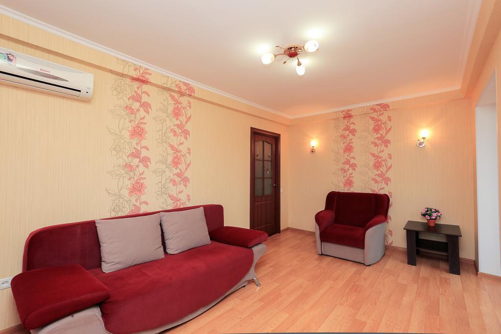 Apartment On Obolonskiy Prospect 12 Kiew Exterior foto