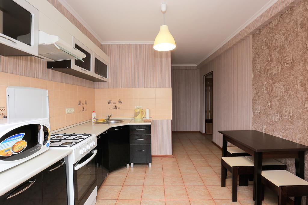 Apartment On Obolonskiy Prospect 12 Kiew Exterior foto